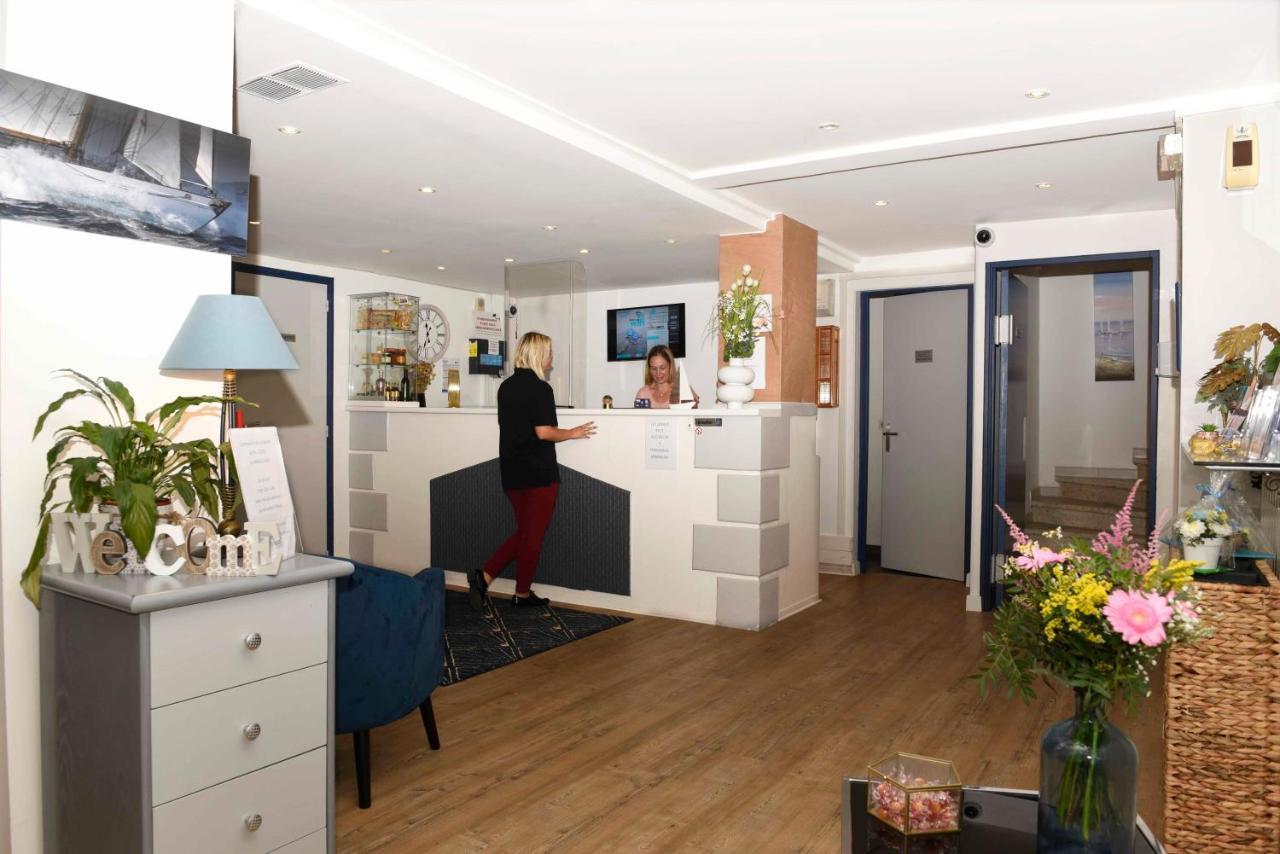Cit'Hotel Azur Hotel Balaruc-les-Bains Esterno foto