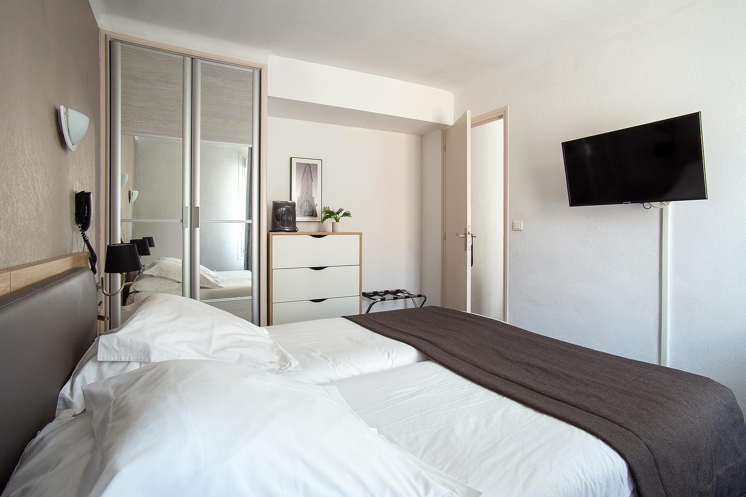 Cit'Hotel Azur Hotel Balaruc-les-Bains Esterno foto